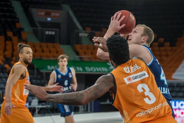 无可估量 无可估量