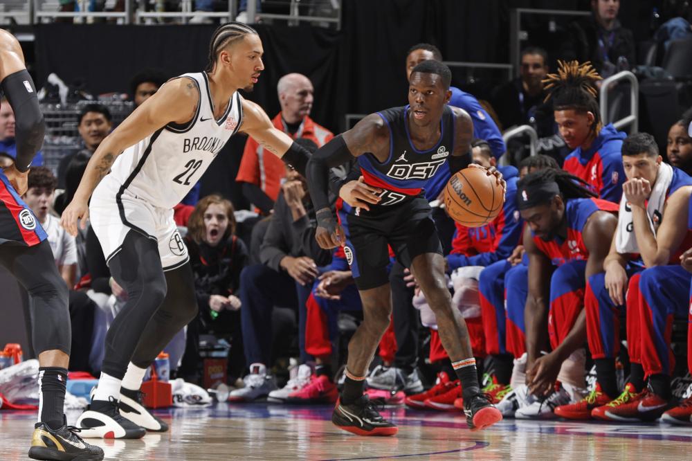 在接到队友 在接到队友