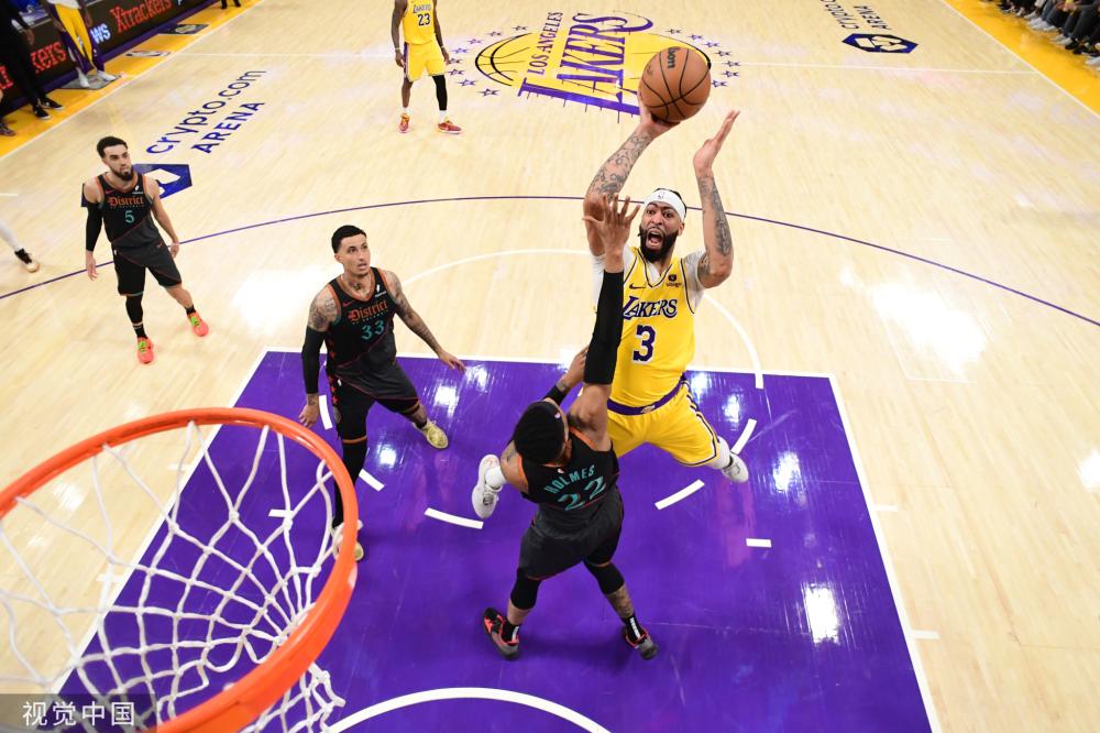 具有民族特 具有民族特